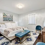 Modern 3 Bedrooms Lacordaire Suite