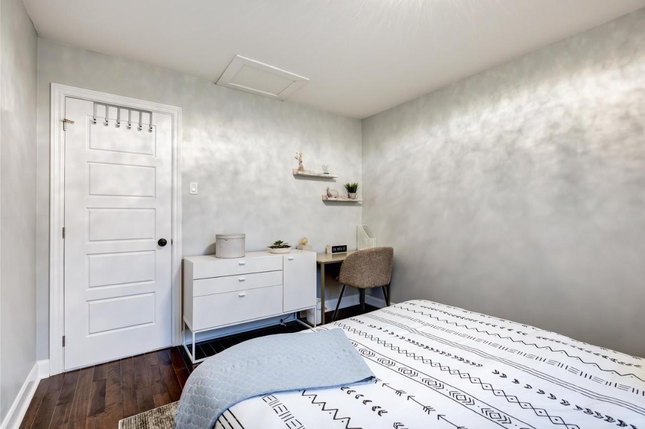 Modern 3 Bedrooms Lacordaire Montréal